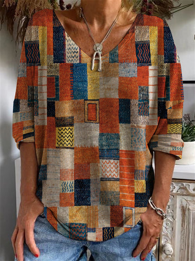 Blusa Suelta con Estampado Geométrico y Cuello en V - Image 18