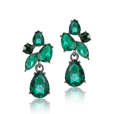 Aretes de Acero Quirúrgico con Cristales - Diseño Minimalista Elegante - Image 6