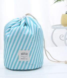 Bolsa de Maquillaje Clásica para Baño - Organizador de Cosméticos - Image 12