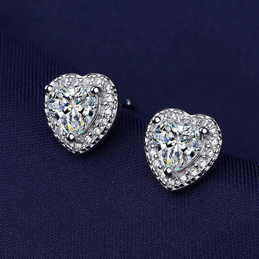Conjunto de Aretes Corazón con Diamantes de Simulación Premium - Image 3