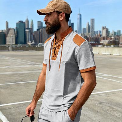 Camiseta Casual Hombre Estilo Medieval con Cuello Cordón - Image 9