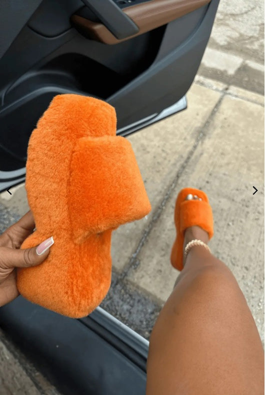 Pantuflas Térmicas Gruesas con Forro Polar y Punta Cuadrada para Mujer - Image 8