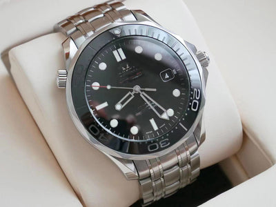 Reloj Deportivo de Acero con Movimiento de Cuarzo y Correa de Goma - Image 7
