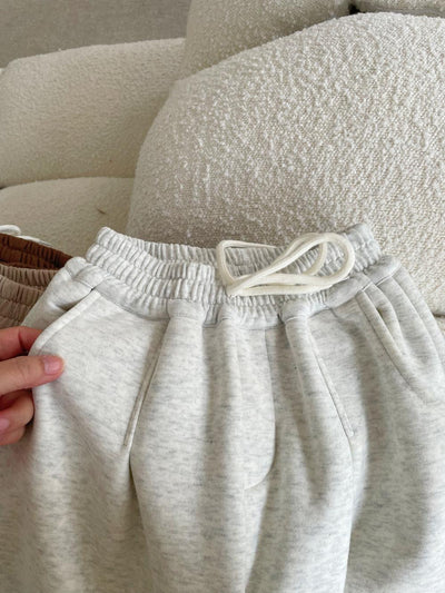 Pantalones Casuales Acolchados de Terciopelo Coreanos para Niños - Image 7