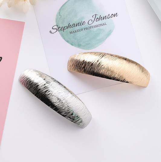 Clip para Cabello Coreano de Metal Cepillado - Diseño Elegante y Minimalista