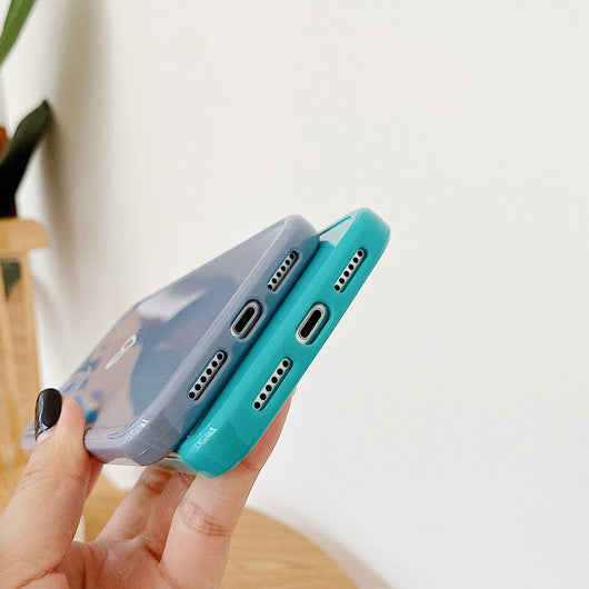 Funda para teléfono pintada a mano con diseño de amor - Image 2