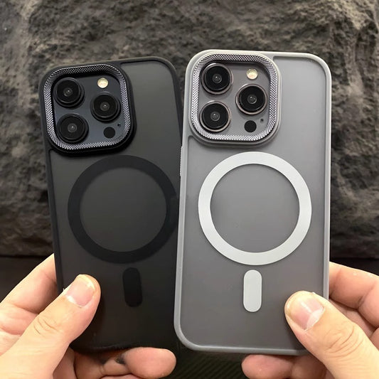 Funda Magnética Transparente Antigolpes con Efecto Esmerilado - Image 2