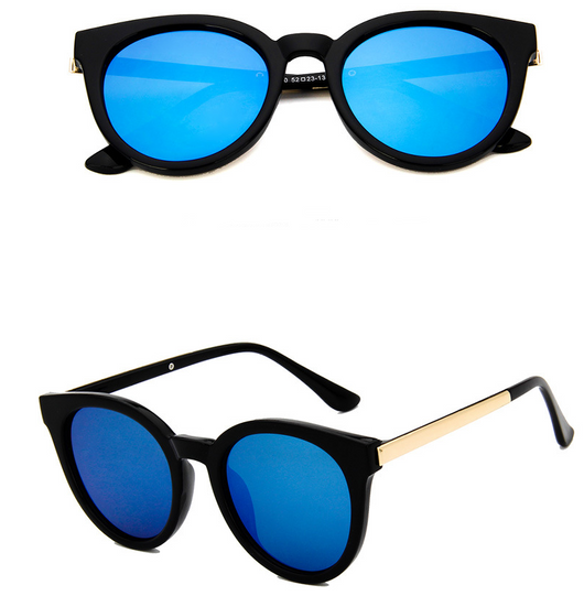 Black vintage square sunglasses for women with round blue mirrored lenses and gold-tone temple accents. - Image 4