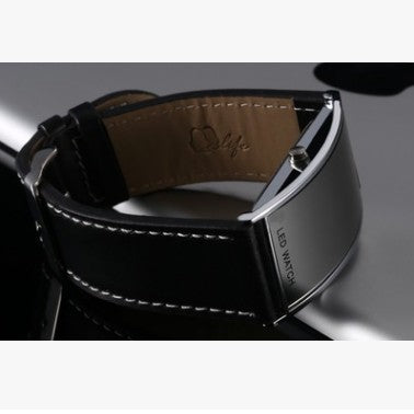 Reloj Deportivo de Cuero para Hombre - Estilo Primera Capa - Image 10