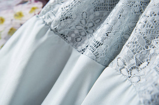 Vestido Elegante de Seda con Encaje y Escote en V - Image 17