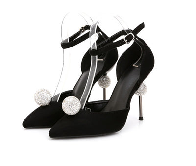 Tacones Plateados Altos con Cristales Puntiagudos - Image 19