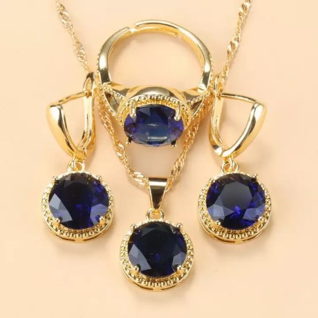 Juego de Joyería Tres Piezas con Zirconia Redonda - Anillo, Collar y Aretes - Image 13