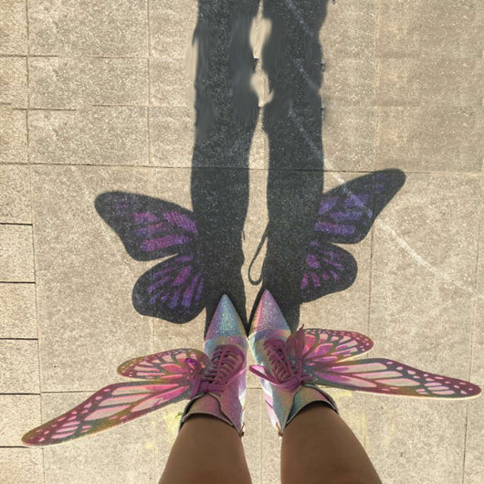 Botines Cortos con Alas de Mariposa y Lentejuelas Entrelazadas - Image 5