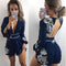 Vestido Corto Escotado Halter con Mangas Largas y Estampado