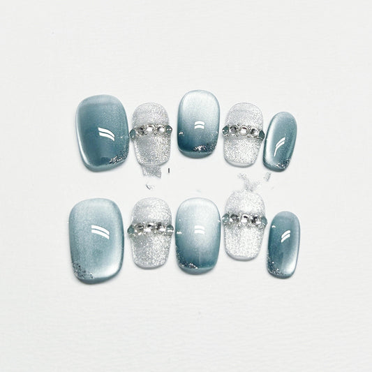 Uñas Postizas Blancas de Diseño Elegante y Alta Calidad