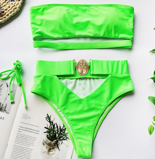 Traje de Baño Dividido para Mujer con Hebilla Metálica - Image 2
