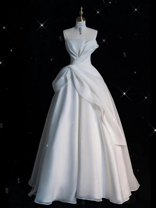 Falda de Tul Blanco Nupcial Elegante - Diseño Minimalista Chic - Image 12