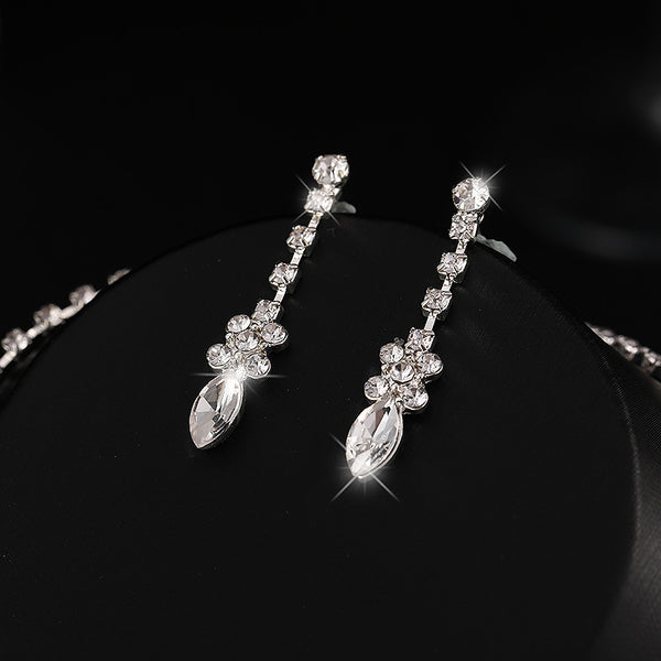 Juego de Collar y Aretes de Circón Brillante