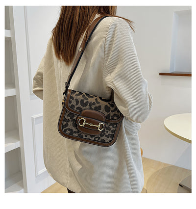 Bolsa Mensajera Western Texturizada - Estilo Vaquero Auténtico - Image 29
