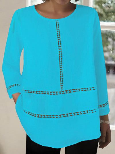 Blusa Semitransparente con Cuello Redondo y Detalles Calados - Image 12