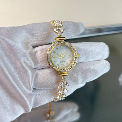 Reloj de Cuarzo Ajustable con Diamantes Incrustados - Lujo Accesible - Image 6