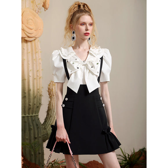 Camisa de Moño Entallada con Detalles de Perlas