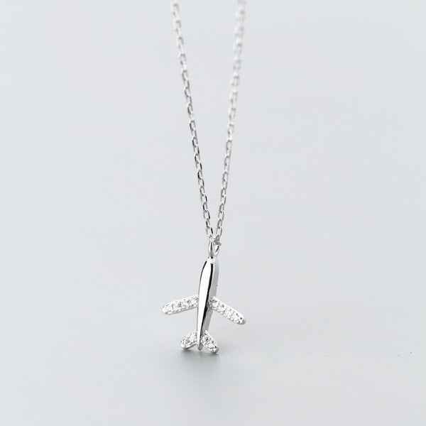 Collar de Plata S925 con Diamantes y Dije de Avión