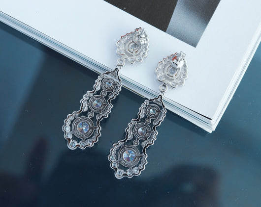 Aretes de Lujo Ligero en Plata 925 con Baño de Oro y Circonitas Brillantes - Image 8