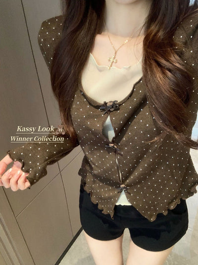 Blusa Corta Ajustada de Diseño Otoñal para Mujer - Image 7