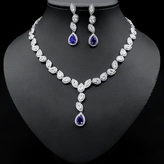 Conjunto de Collar, Aretes y Pulsera de Circonia Cúbica - Joyería Nupcial Elegante - Image 9