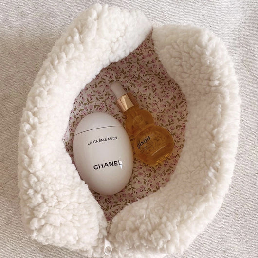 Bolsa de Cosméticos Teddy Peluche Estilo Japonés Lana de Cordero - Image 2