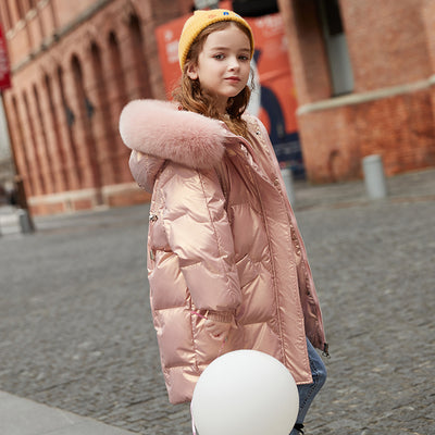 Abrigo de Plumas Estilo Western Infantil de Largo Medio - Image 9
