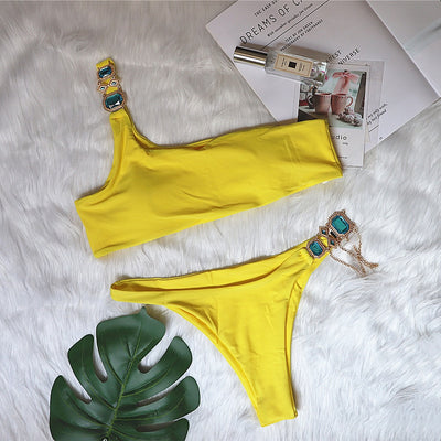 Traje de Baño Lujo con Cadena de Cristales - Bikini Asimétrico de Un Hombro Estilo Europeo - Image 7