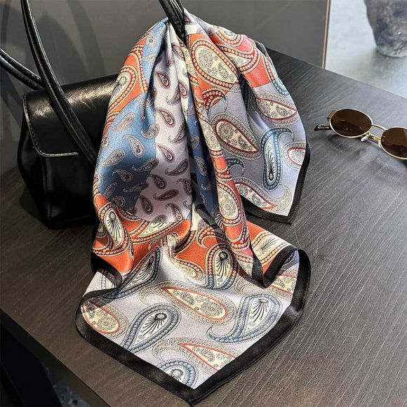 Pañuelo de Seda Estampado Paisley - Accesorio Versátil de Moda