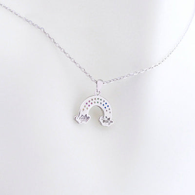 Collar Arcoíris con Nube - Diseño Minimalista para Mujer - Image 4