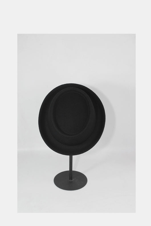 Gorro de Lana para Hombre con Ala Ondulada y Copa Plana - Image 8