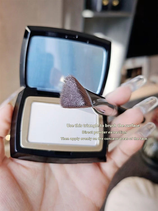 Brocha Triangular para Iluminar - Herramienta Profesional para Contorno Facial - Image 6