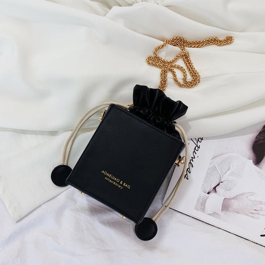 Bolso Bandolera One-Shoulder con Cadena Versátil
