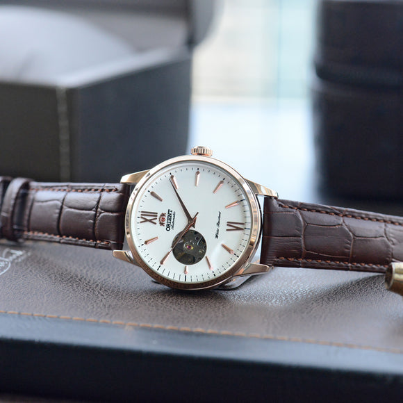 Reloj Automático Tourbillon con Recubrimiento al Vacío