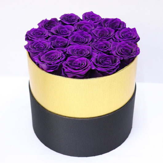 Caja de Regalo Navideña con Rosas Preservadas Hug Bucket - Image 18