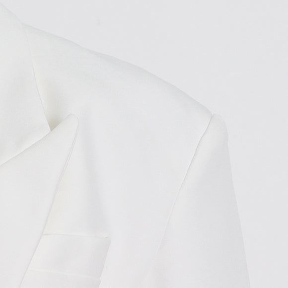 Vestido Sastre Corto Doble Botonadura - Diseño Elegante y Versátil