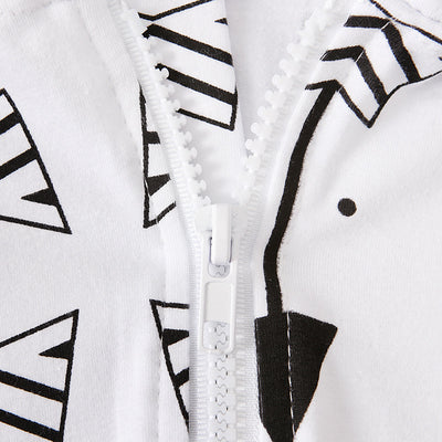 Enterizo Infantil Verano con Capucha, Estampado de Flechas Gris y Blanco - Image 8