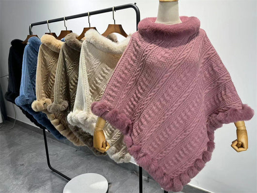 Poncho Tipo Capa de Punto Grueso con Cuello de Pelaje - Image 13