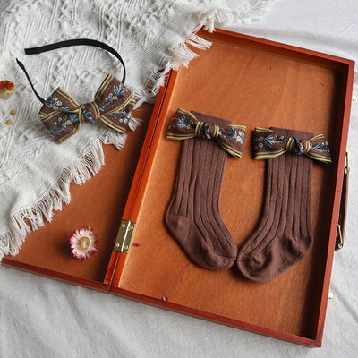 Conjunto de Accesorios para Bebé Recién Nacido - Diadema, Calcetines y Moño Decorativo - Image 13