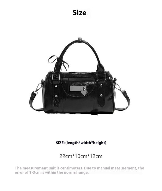 Bolso de Mano Corazón con Moño - Diseño Romántico y Elegante - Image 10
