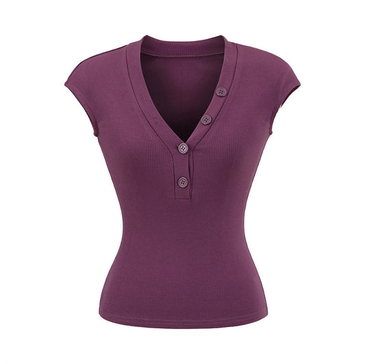 Playera Cuello V Ajustada de Manga Corta - Diseño Moderno y Favorecedor - Image 2