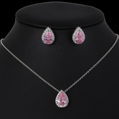 Conjunto de Aretes y Collar con Circonitas en Forma de Gota - Image 16