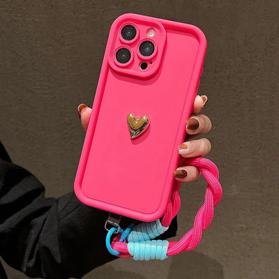 Funda de Silicona para Celular con Diseño de Corazón y Cordón Dorado - Image 10
