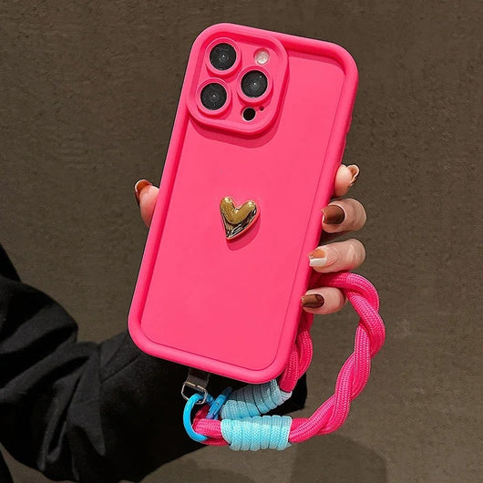 Funda de Silicona para Celular con Diseño de Corazón y Cordón Dorado - Image 10
