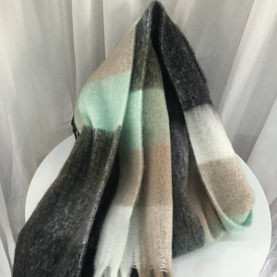 Bufanda de Cashmere a Cuadros con Rayas Coloridas para Otoño - Image 8